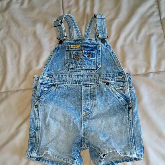 Levi's Other - Levi's denim baby bib overall shorts